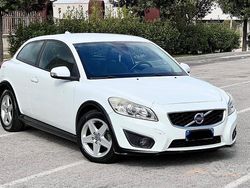 Bianco Usata 2010 Volvo C30 Momentum Due volumi | 2900 € (Super prezzo)
