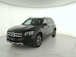 Nero notte Usata 2022 Mercedes GLB200 Business SUV | 31.500 € (Ottimo prezzo)