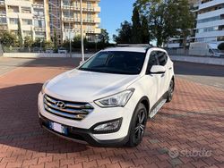 Bianco Usata 2014 Hyundai Santa Fe Comfort SUV | 12.300 € (Cara)