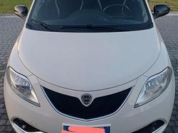Bianco Usata 2016 Lancia Ypsilon Due volumi | 9000 € (Buon prezzo)