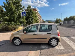 Usata 2005 Renault Modus Monovolume | 3000 € (Buon prezzo)