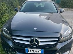 Grigio Usata 2015 Mercedes C180 Tre volumi | 19.000 € (Cara)