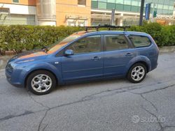 Blu Usata 2006 Ford Focus Titanium Station wagon | 3500 € (Molto cara)