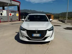 Usata 2019 Peugeot 208 Active Due volumi | 9500 € (Buon prezzo)