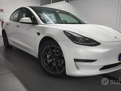 Bianco Usata 2021 Tesla Model 3 Tre volumi | 25.600 € (Buon prezzo)