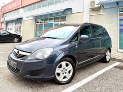 Grigio Usata 2010 Opel Zafira Monovolume | 2590 € (Cara)