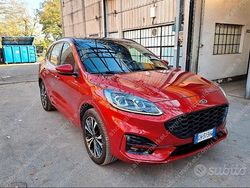 Rosso Usata 2021 Ford Kuga ST-Line SUV | 18.999 € (Ottimo prezzo)