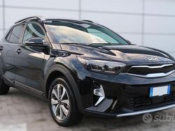 Nero Usata 2024 Kia Stonic Style SUV | 15.990 € (Buon prezzo)