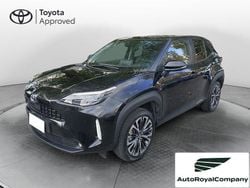Nero Usata 2022 Toyota Yaris Cross Lounge SUV | 23.900 € (Buon prezzo)