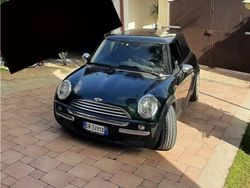 Verde Usata 2004 Mini Cooper Due volumi | 4000 € (Molto cara)