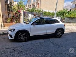 Bianco Usata 2021 Mercedes GLA200 AMG line SUV | 32.000 € (Buon prezzo)