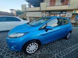 Blu/azzurro Usata 2009 Ford Fiesta Titanium Tre volumi | 2950 € (Ottimo prezzo)