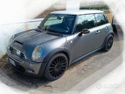 Usata 2004 Mini Cooper S Due volumi | 8000 €