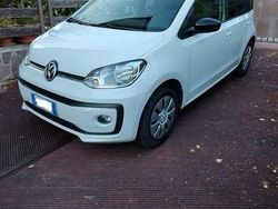 Bianco Usata 2018 VW up! Due volumi | 10.000 € (Buon prezzo)