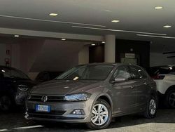 Grigio Usata 2018 VW Polo Trendline Tre volumi | 9990 € (Buon prezzo)