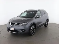 Grigio Usata 2016 Nissan X-Trail Tekna SUV | 15.499 € (Buon prezzo)