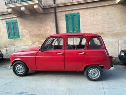 Rosso Usata 1989 Renault R4 Due volumi | 7000 €