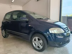 Blu Usata 2005 VW Fox Due volumi | 1900 € (Buon prezzo)