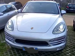 Usata 2012 Porsche Cayenne SUV | 26.500 € (Molto cara)