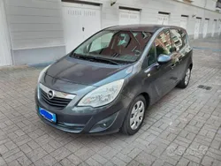 Grigio Usata 2012 Opel Meriva Monovolume | 1500 € (Super prezzo)