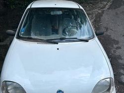 Bianco Usata 2004 Fiat 600 Due volumi | 500 € (Super prezzo)