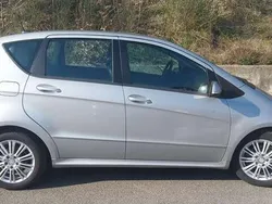 Argento Usata 2011 Mercedes A160 Style Monovolume | 6800 € (Cara)
