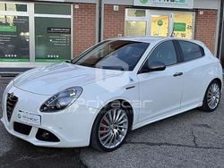 Bianco Usata 2015 Alfa Romeo Giulietta Quadrifoglio Due volumi | 14.750 € (Buon prezzo)