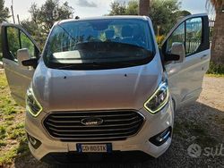 Usata 2021 Ford Tourneo Custom Furgone | 26.800 € (Buon prezzo)