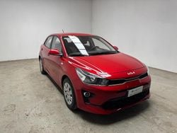 Rosso Usata 2022 Kia Rio Style Due volumi | 14.900 € (Buon prezzo)