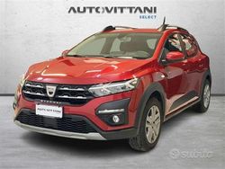 Rosso Usata 2022 Dacia Sandero Comfort Tre volumi | 12.950 € (Buon prezzo)