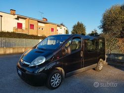 Nero Usata 2009 Opel Vivaro Monovolume | 8100 €