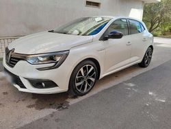 Bianco Usata 2020 Renault Mégane IV Intens Tre volumi | 13.500 € (Buon prezzo)