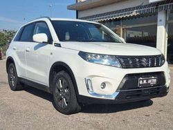 Bianco Usata 2023 Suzuki Vitara Cool SUV | 17.900 € (Ottimo prezzo)