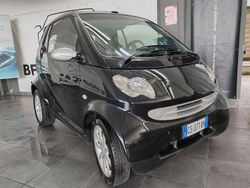 Nera Usata 2006 Smart ForTwo Cabrio Passion Cabrio | 4700 € (Molto cara)