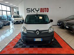 Bianco Usata 2019 Renault Kangoo Tre volumi | 9000 € (Buon prezzo)