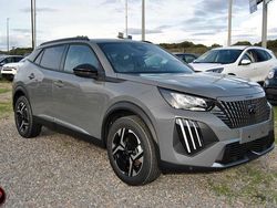 Grigio Nuova 2025 Peugeot 2008 Allure SUV | 21.900 € (Buon prezzo)