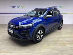 Blu/azzurro Usata 2023 Dacia Sandero Comfort Due volumi | 14.790 € (Buon prezzo)