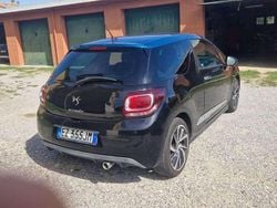 Nero Usata 2015 Citroën DS3 Chic Tre volumi | 7200 € (Buon prezzo)