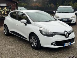 Bianco Usata 2015 Renault Clio IV Tre volumi | 5990 € (Ottimo prezzo)