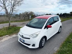 Bianco Usata 2012 Toyota Verso-S Monovolume | 6900 € (Buon prezzo)