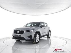 Grigio Usata 2024 Volvo XC40 Core SUV | 35.958 € (Buon prezzo)