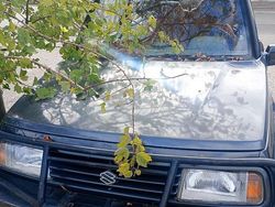 Nero Usata 1990 Suzuki Vitara SUV | 5000 €