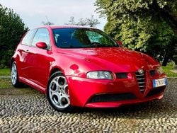 Rosso alfa romeo Usata 2003 Alfa Romeo 147 GTA Due volumi | 23.900 €