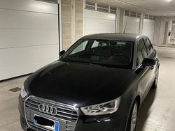 Nero Usata 2017 Audi A1 Sportback Ambiente Due volumi | 13.000 € (Ottimo prezzo)