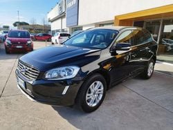 Nero Usata 2017 Volvo XC60 Business Edition SUV | 14.950 € (Ottimo prezzo)