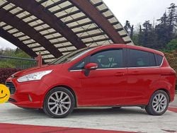 Rosso Usata 2016 Ford B-MAX Titanium Monovolume | 8700 € (Buon prezzo)