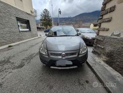 Grigio Usata 2012 Fiat Sedici SUV | 4500 € (Molto cara)