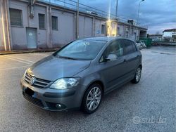 Usata 2008 VW Golf Plus Cross Comfortline Monovolume | 5000 € (Buon prezzo)