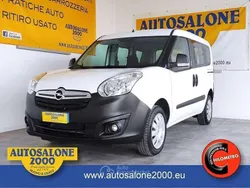Bianco Usata 2018 Opel Combo Selection Monovolume | 10.900 € (Buon prezzo)