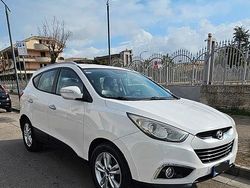 Bianco Usata 2013 Hyundai ix35 SUV | 5000 € (Buon prezzo)